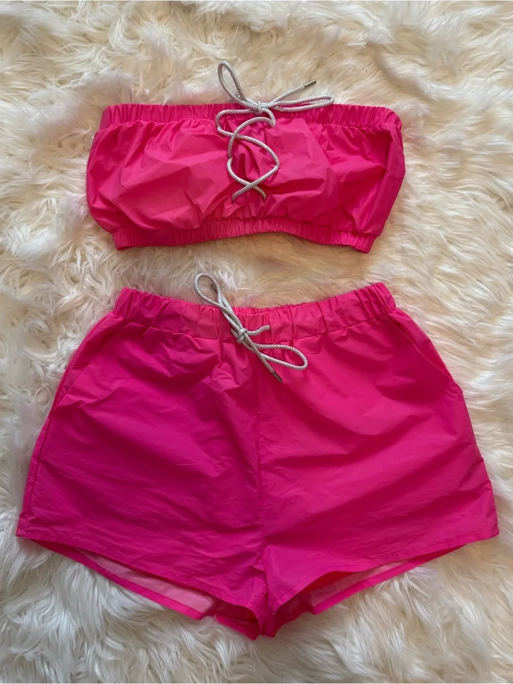 Y2K Hot Pink Women's Elastic Shorts And Tube Set